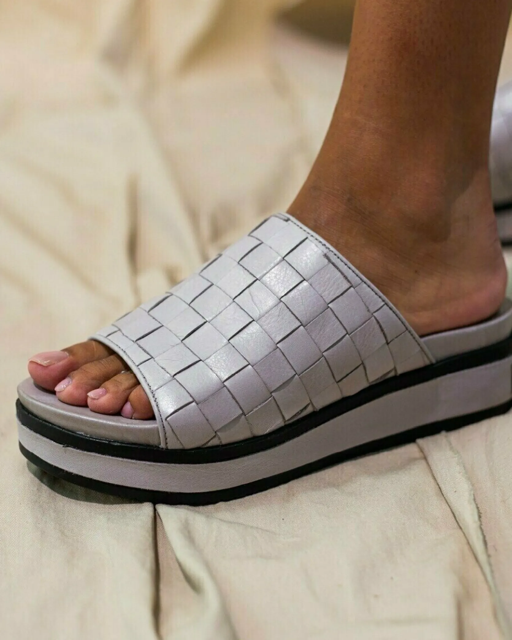 Slipper Geflochten Nude